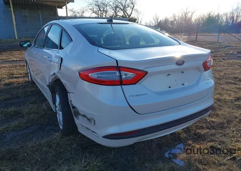 2013 Ford Fusion Se z USA, uszkodzony, nr VIN 3FA6P0HRXDR366813